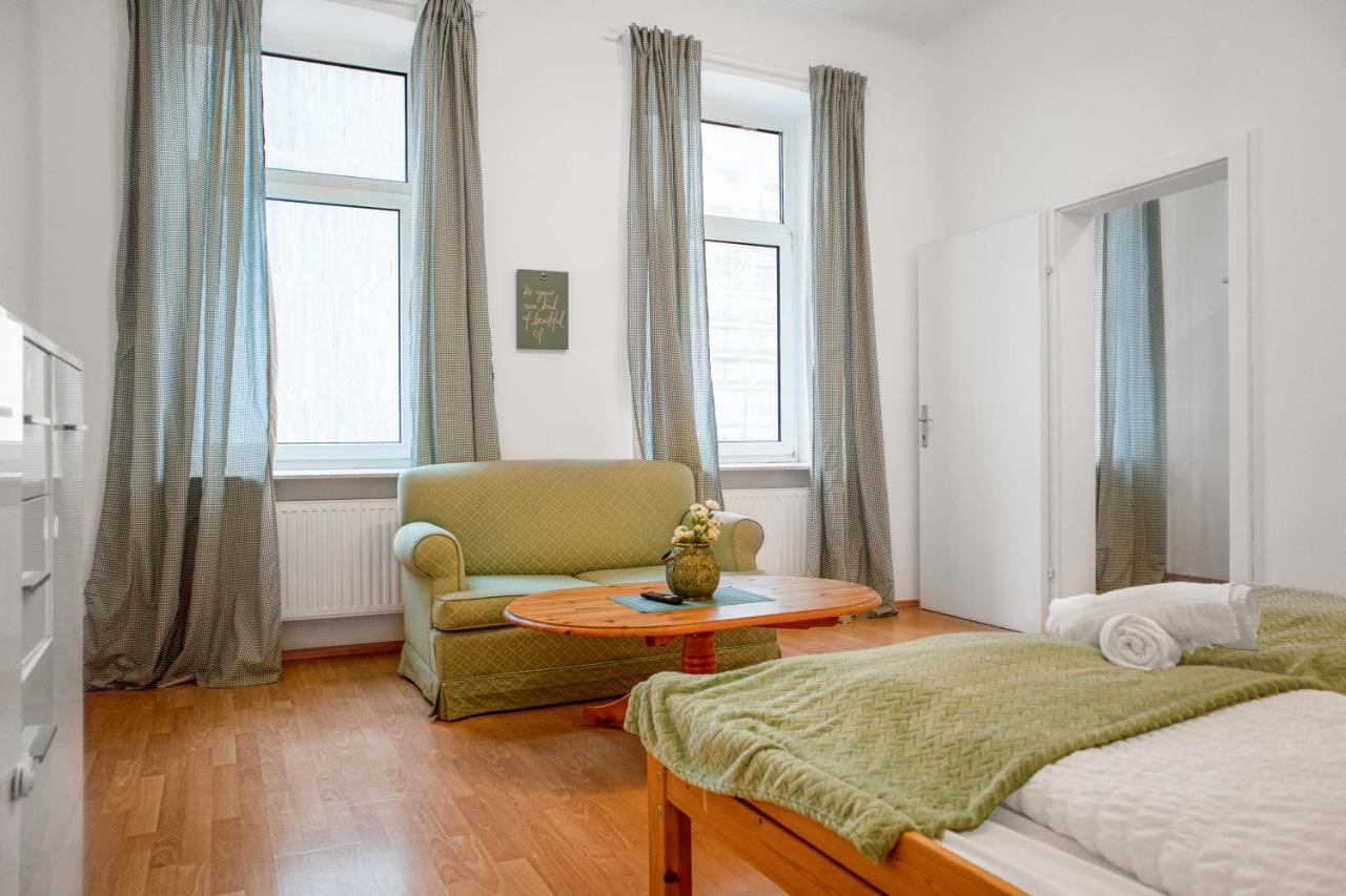 Elegant 2BR Apartment - near Bahnhof Wien Meidling Exterior foto