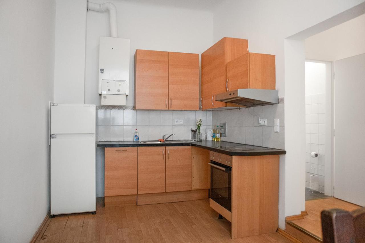 Elegant 2BR Apartment - near Bahnhof Wien Meidling Exterior foto